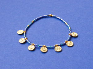Bracelet amulettes Bleu / Turquoise / Doré